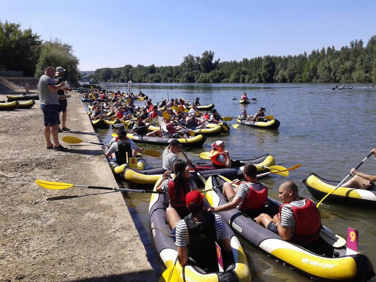 Hotel Marina Oasa Grocka Zewnętrze zdjęcie