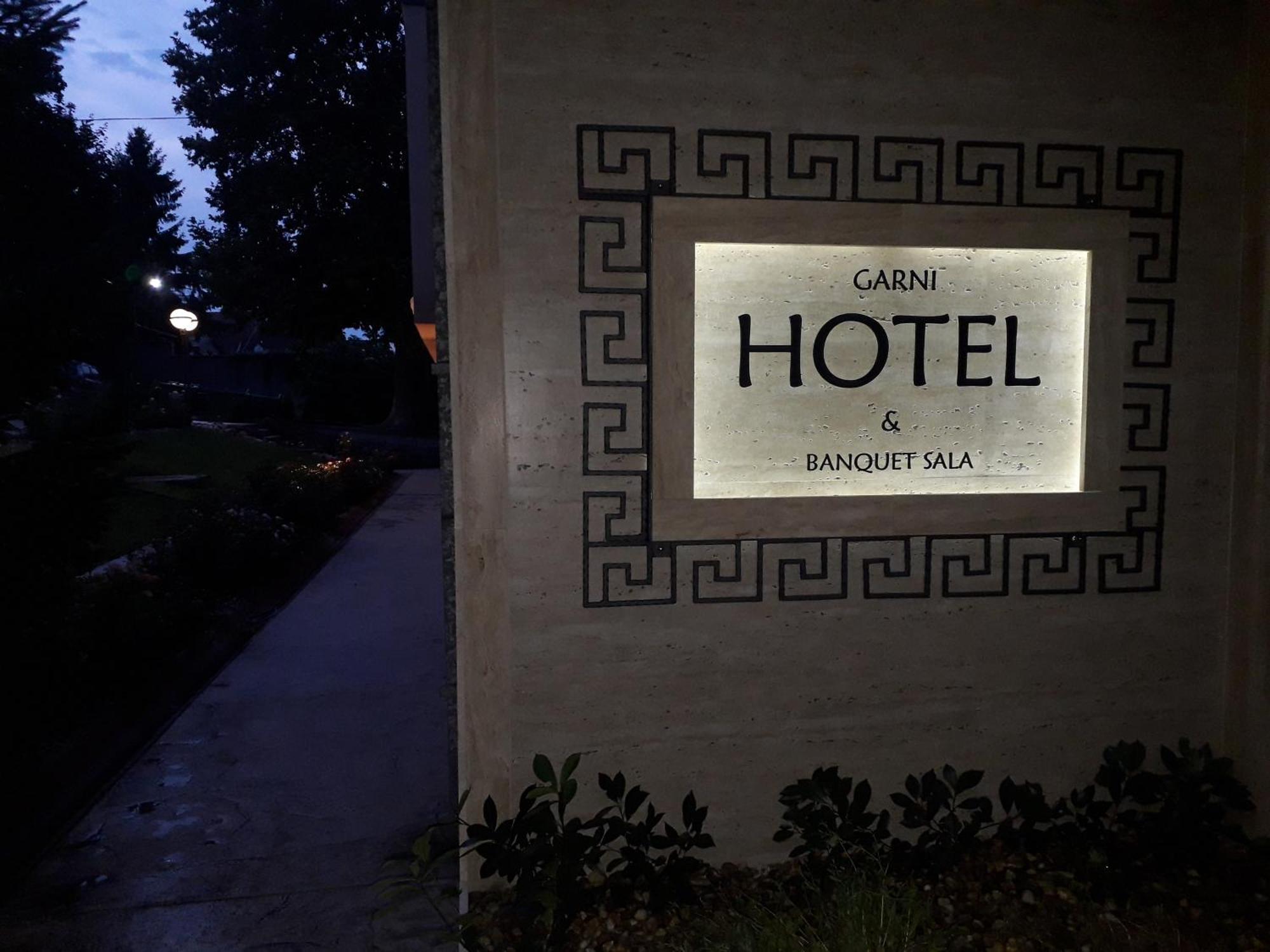 Hotel Marina Oasa Grocka Zewnętrze zdjęcie