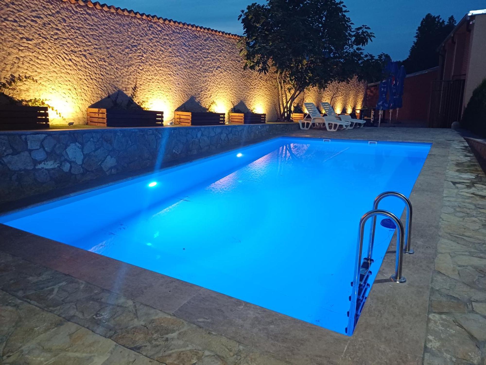 Hotel Marina Oasa Grocka Zewnętrze zdjęcie